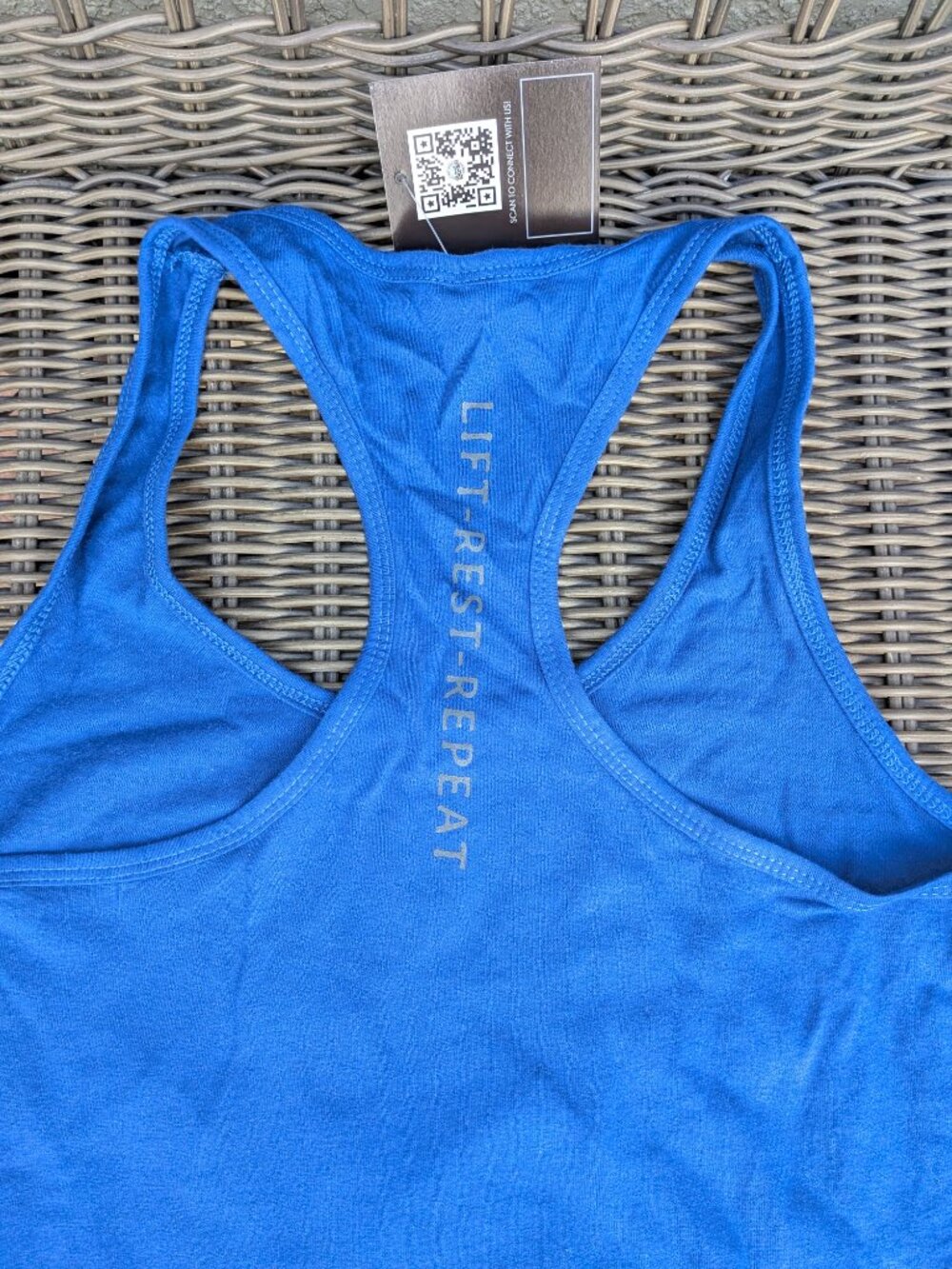 Barbells And Ponytails "Skulls" Racerback Tank Top Sz M NEW - Picture 3 of 3